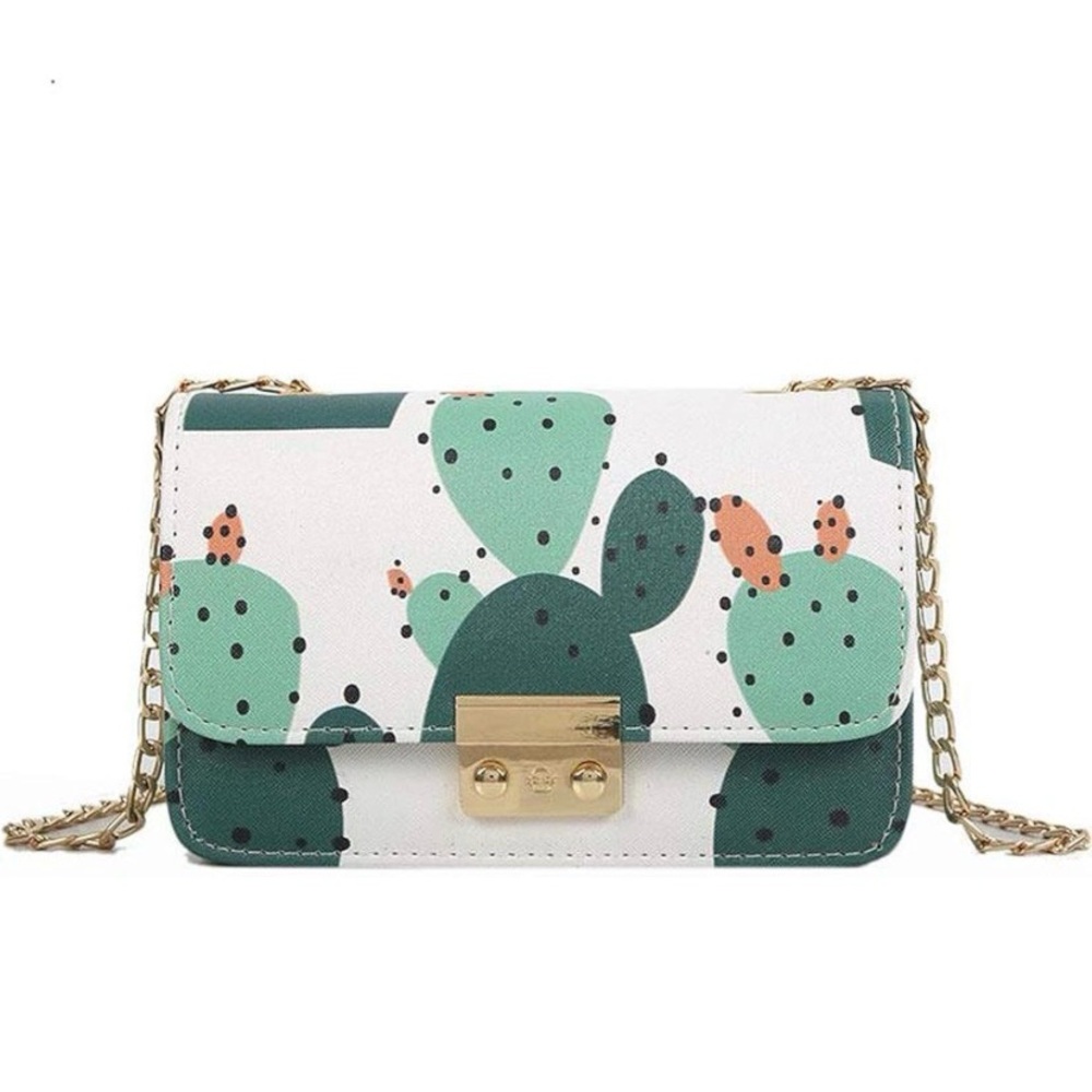 NWOT Stylish Cactus Print Chain Bag🌵💚🤍